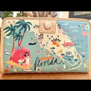 Spartina 449 Florida Snap Wallet (NWT)